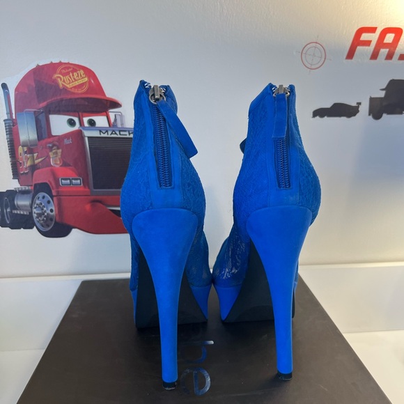 BEBE OLIVIA Peep Toe Ultra High Heel Bootie - Picture 4 of 7